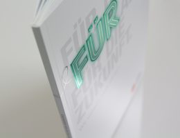 Vogt Imagedrucke Cover ZDH Effektlack & Silberfolienkaschierung
